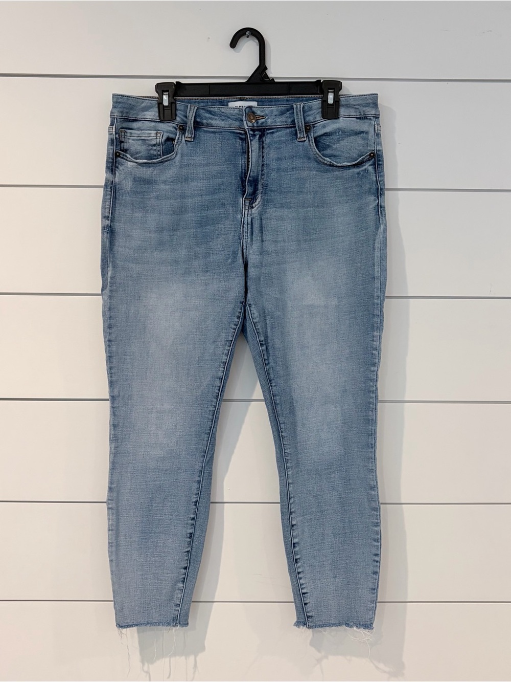 Pistola Raw Hem Skinny Jeans Light Wash Stretch 32 Coastal Core Clean Girl